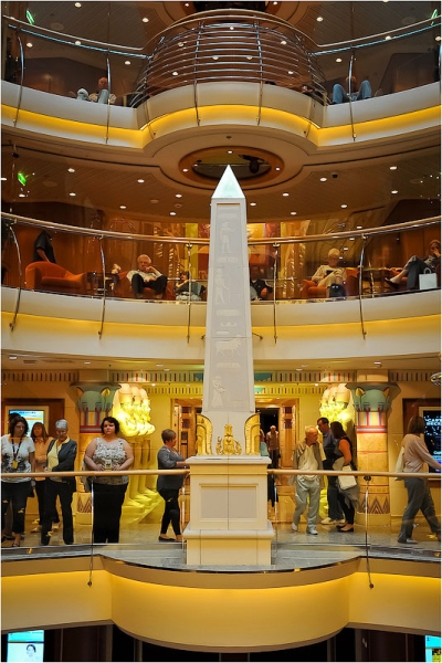Осень в Праге и трансатлантический круиз на Independence of the Seas