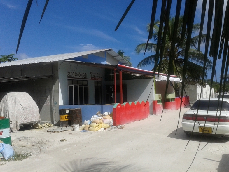 Мальдивы: возможно все. "Equator Vilage", о.Ган и прочие острова атолла Addu (Seenu)