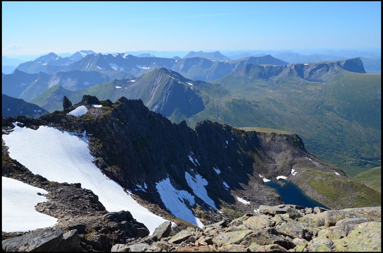 Норвежская Швейцария (Sunnmøre Alps) - много фото Норвежская Швейцария (Sunnmøre Alps) - много фото