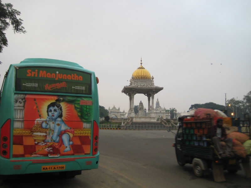 Карнатака. Бангалор - Майсур (Mysore), или страшилки про индийские автовокзалы