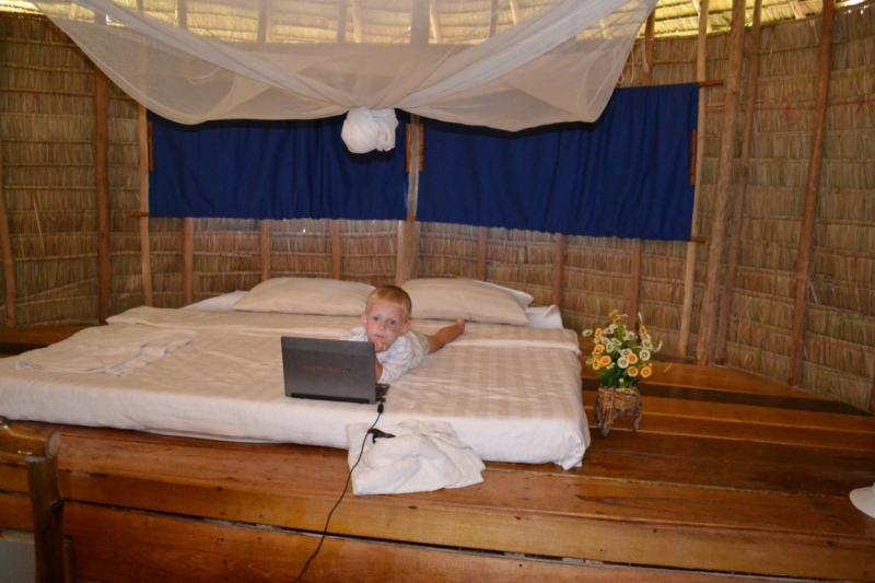 Ко Ронг Самлоем