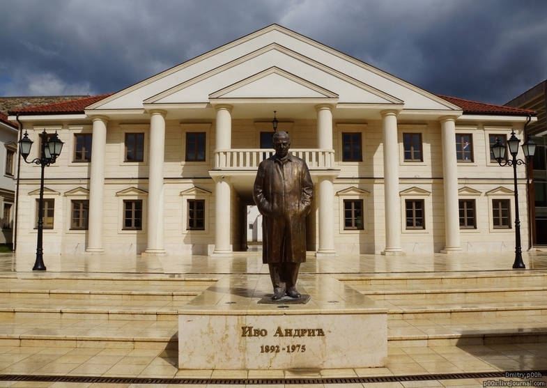 Красивый горный край. Босния и Герцеговина. Андричград в Вышеграде