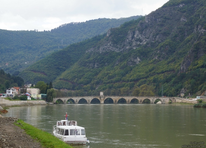 Красивый горный край. Босния и Герцеговина. Андричград в Вышеграде