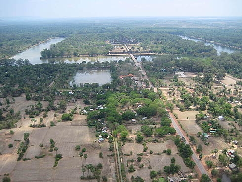 Камбоджа  - Сиам Риеп, Сиануквиль, Пном Пень 29/03-8/04 2008