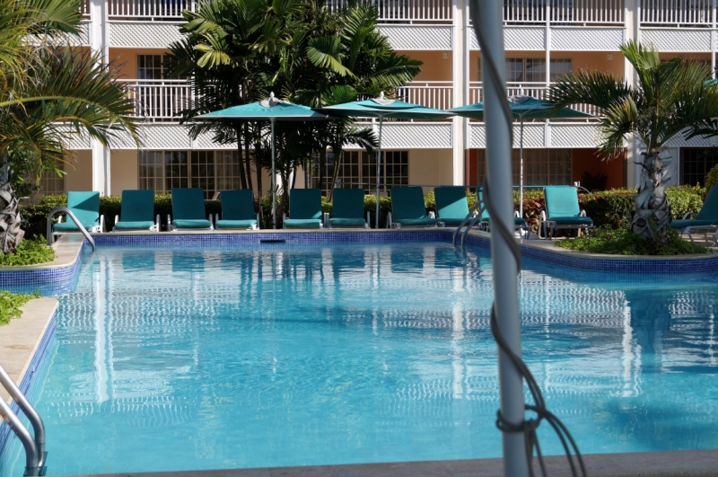 Перворазники на Карибах: круиз на P&O Ventura