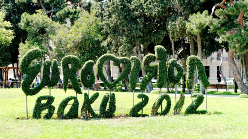 Баку-Тбилиси-Ереван и чуть-чуть моря в Батуми. Две недели, июнь 2014.