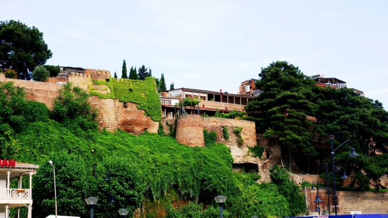 Баку-Тбилиси-Ереван и чуть-чуть моря в Батуми. Две недели, июнь 2014.