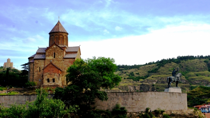Баку-Тбилиси-Ереван и чуть-чуть моря в Батуми. Две недели, июнь 2014.