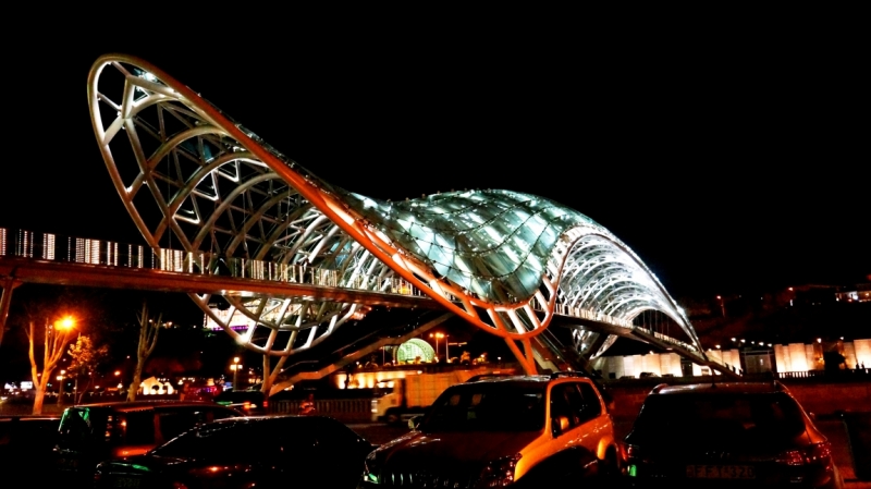 Баку-Тбилиси-Ереван и чуть-чуть моря в Батуми. Две недели, июнь 2014.