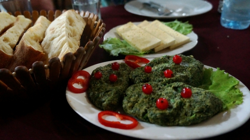 Баку-Тбилиси-Ереван и чуть-чуть моря в Батуми. Две недели, июнь 2014.