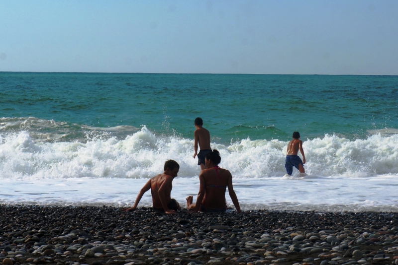 Баку-Тбилиси-Ереван и чуть-чуть моря в Батуми. Две недели, июнь 2014.