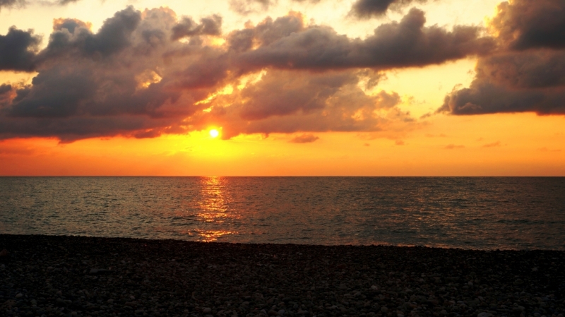 Баку-Тбилиси-Ереван и чуть-чуть моря в Батуми. Две недели, июнь 2014.