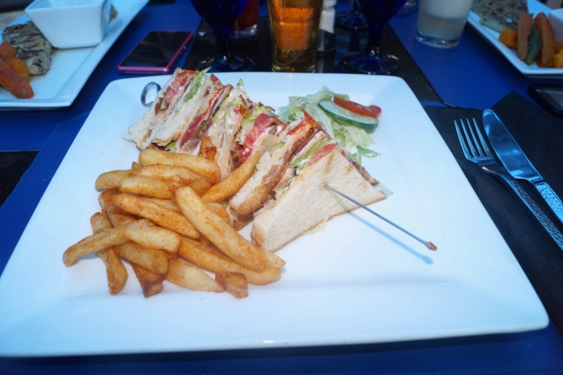 Перворазники на Карибах: круиз на P&O Ventura