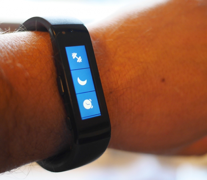 Отзыв о спортивном браслете Microsoft Band