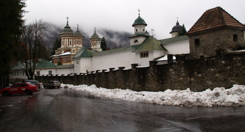 Румыния по железной дороге или Трансильвания галопом (дек 2014)