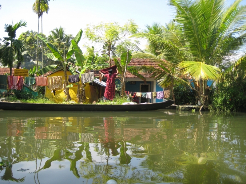 Different India.Колаба мумбайская, Алаппужа керальская