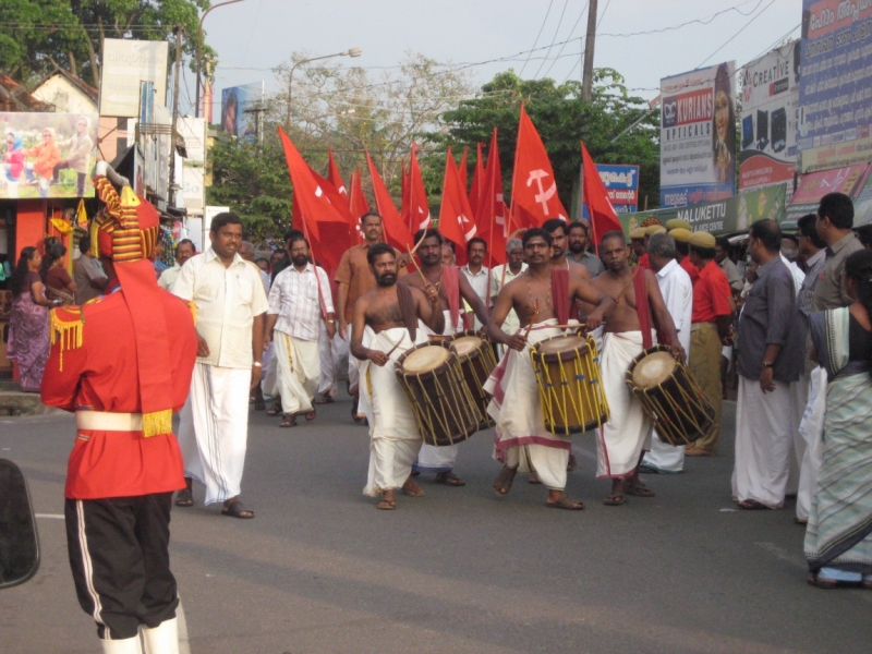Different India.Колаба мумбайская, Алаппужа керальская