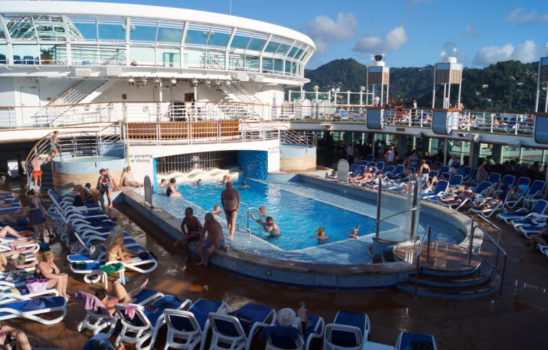 Перворазники на Карибах: круиз на P&O Ventura