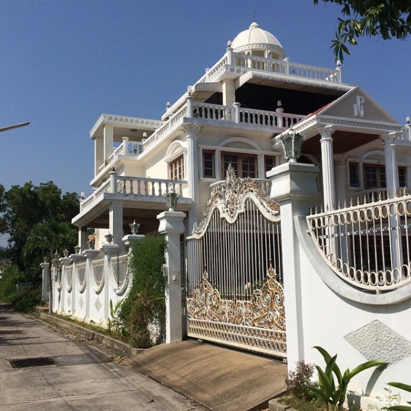 Цыганская семья. Или наша жизнь одновременно на два дома – в Хуа-Хине и на Самуи