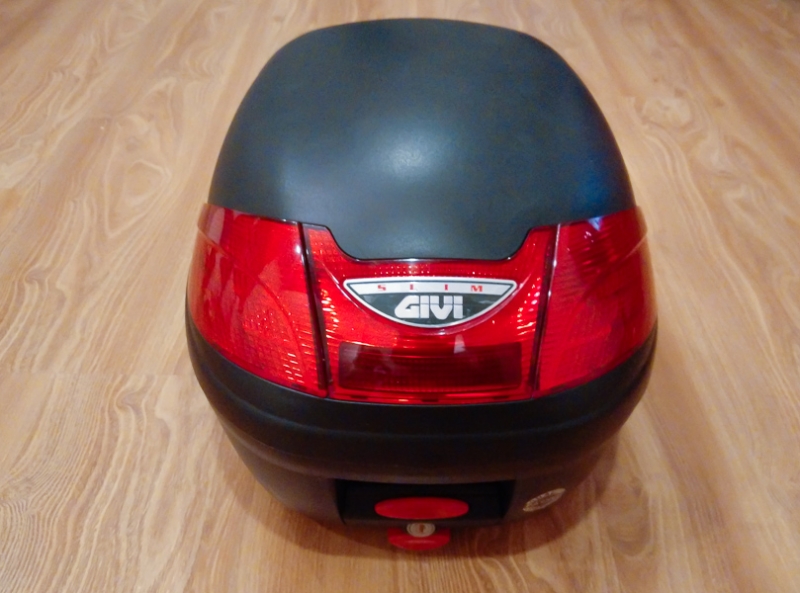 Продам кофр GIVI для мото (TopBox)