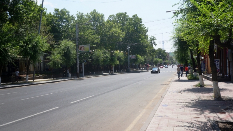 Баку-Тбилиси-Ереван и чуть-чуть моря в Батуми. Две недели, июнь 2014.