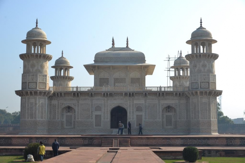 Маршрут:  Аллеппи – Коллам – Тривандрум – Агра – Дели