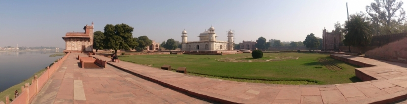 Маршрут:  Аллеппи – Коллам – Тривандрум – Агра – Дели