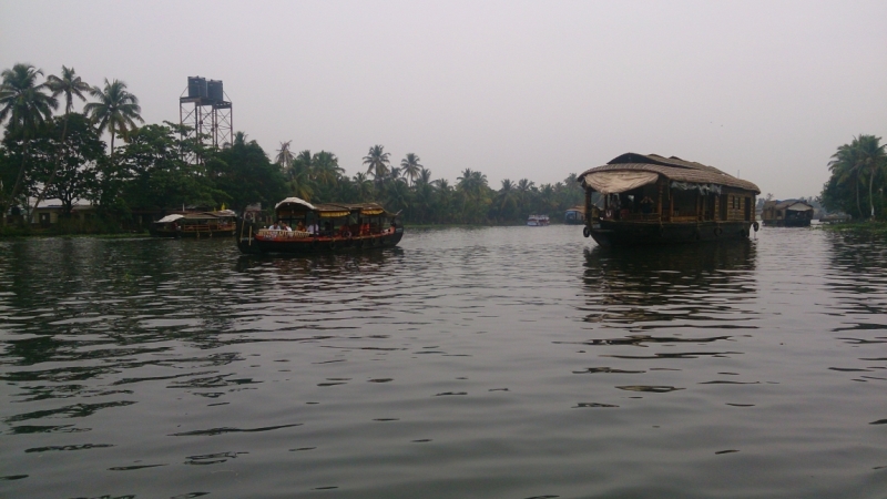 Маршрут:  Аллеппи – Коллам – Тривандрум – Агра – Дели