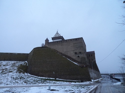 Пешочком в Нарву