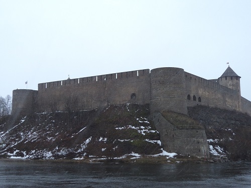 Пешочком в Нарву