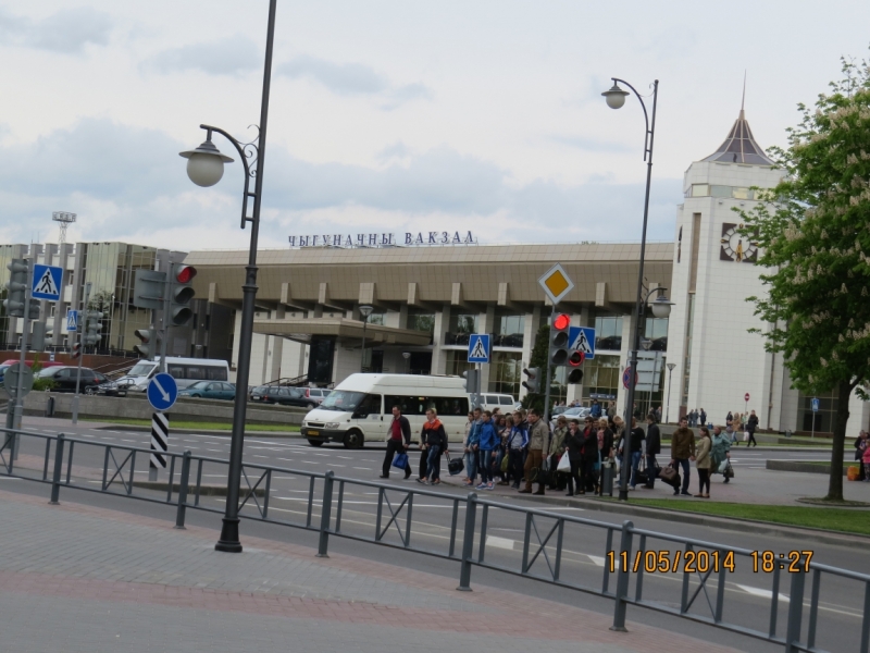 Калининград-Вильнюс-Минск: с улицы Дзержинского, на проспект Дзержинского.