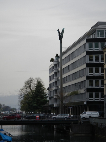 Неинформативный Цюрих.