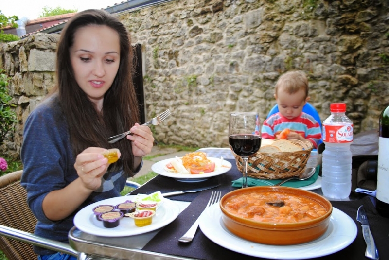 Испания-Португалия-Чехия 2014, или большое путешествие с маленьким ребенком