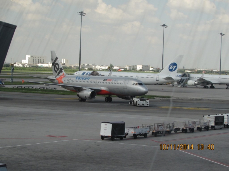 Небо, самолёт, стюардесса. Фото из путешествий - 2