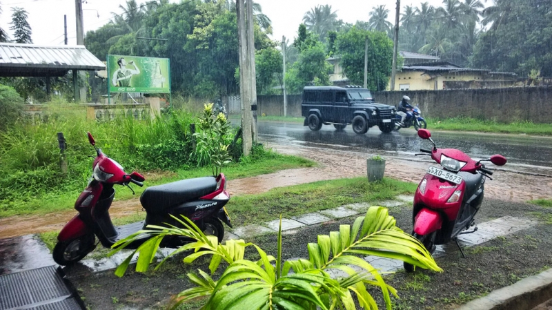 Культурный треугольник на мотобайках + пляжи Хиккадува - Матара (много фото) Культурный треугольник на мотобайках + пляжи Хиккадува - Матара (много фото)