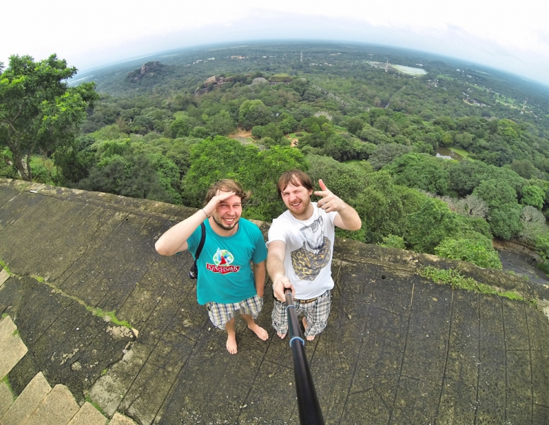 Культурный треугольник на мотобайках + пляжи Хиккадува - Матара (много фото)