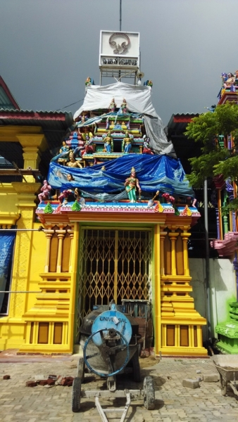 Культурный треугольник на мотобайках + пляжи Хиккадува - Матара (много фото) Культурный треугольник на мотобайках + пляжи Хиккадува - Матара (много фото)