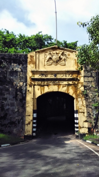 Культурный треугольник на мотобайках + пляжи Хиккадува - Матара (много фото) Культурный треугольник на мотобайках + пляжи Хиккадува - Матара (много фото)