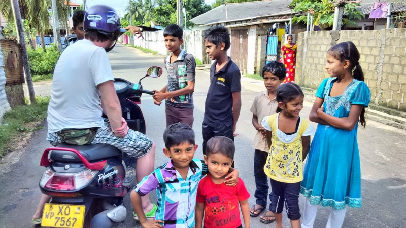 Культурный треугольник на мотобайках + пляжи Хиккадува - Матара (много фото) Культурный треугольник на мотобайках + пляжи Хиккадува - Матара (много фото)