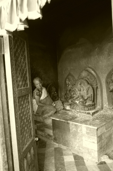 Непал - Дели октябрь 2014 черный фото отчет. Цечу. Красочный Бутан.