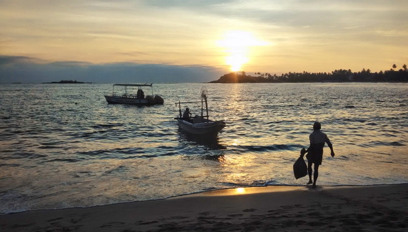 Культурный треугольник на мотобайках + пляжи Хиккадува - Матара (много фото)