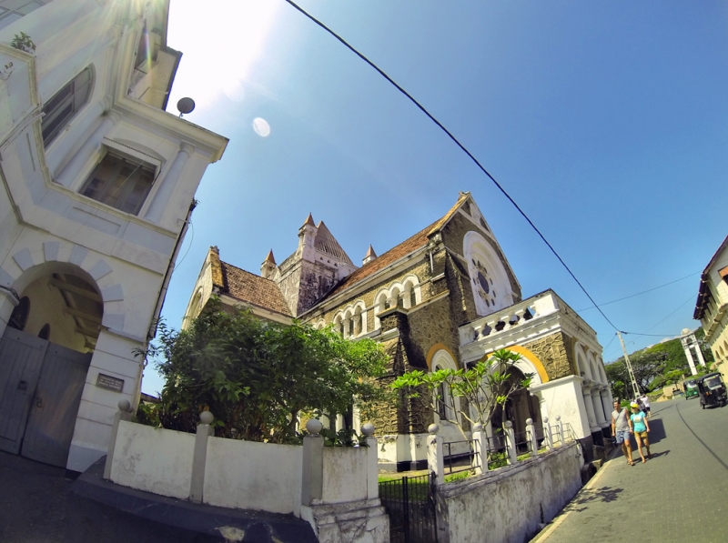 Культурный треугольник на мотобайках + пляжи Хиккадува - Матара (много фото)