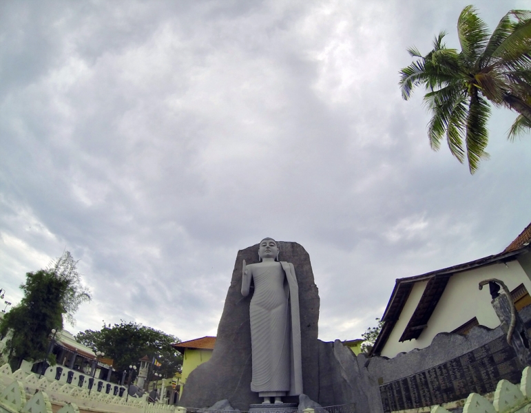 Культурный треугольник на мотобайках + пляжи Хиккадува - Матара (много фото)