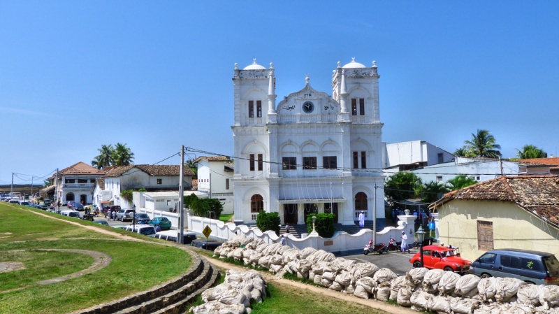 Культурный треугольник на мотобайках + пляжи Хиккадува - Матара (много фото)