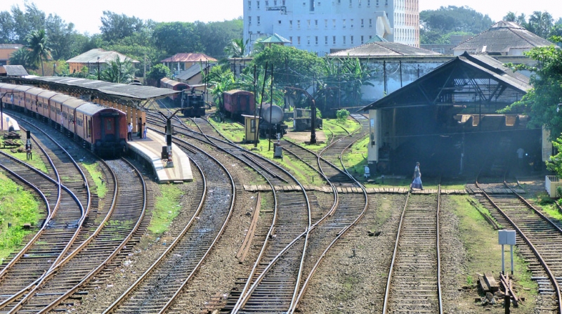 Культурный треугольник на мотобайках + пляжи Хиккадува - Матара (много фото)
