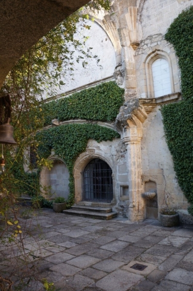 Неслучайная библиотека [Caceres, Badajoz, Jerez de los Caballeros, Zafra и другие]