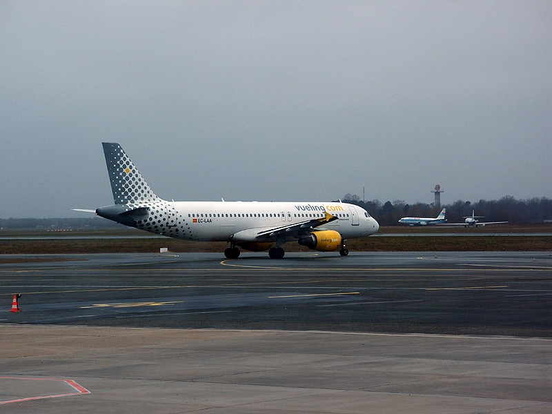 Небо, самолёт, стюардесса. Фото из путешествий - 2