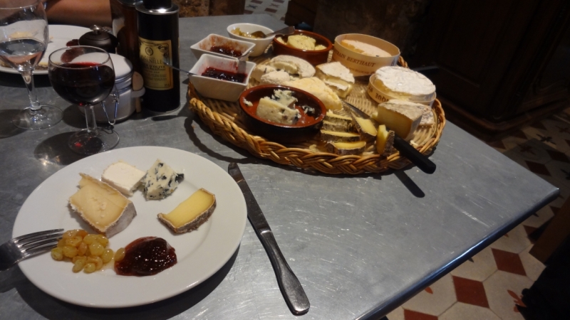 Лазурный берег в июле на неделю. Вопросики