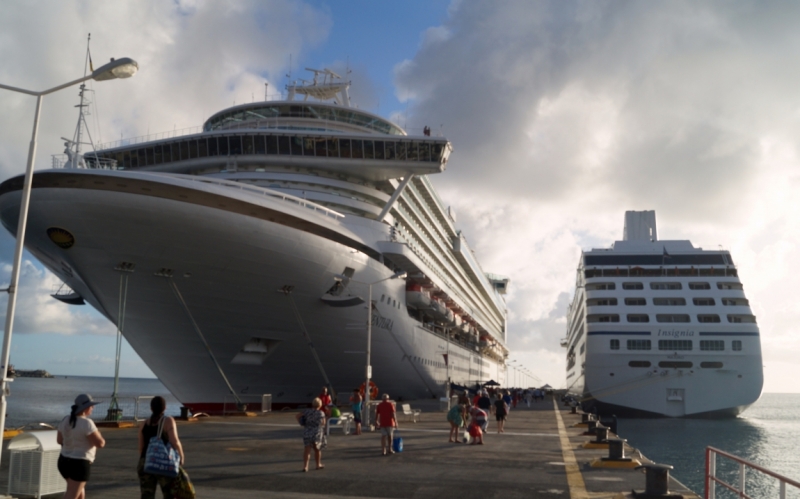 Перворазники на Карибах: круиз на P&O Ventura