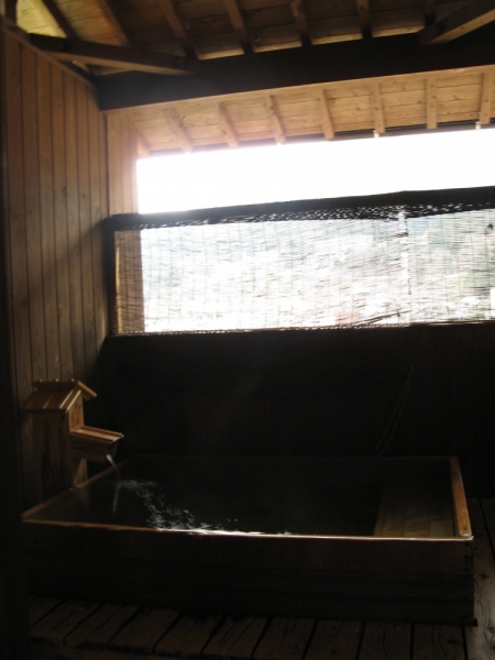 Онсэн в Японии: правила посещения, виды, традиции и ответы на частые вопросы